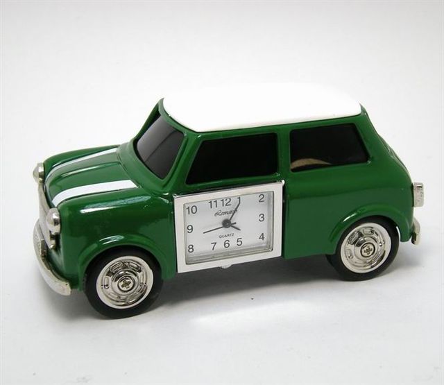 Collectable Clocks - Green Mini Cooper CC3267GN