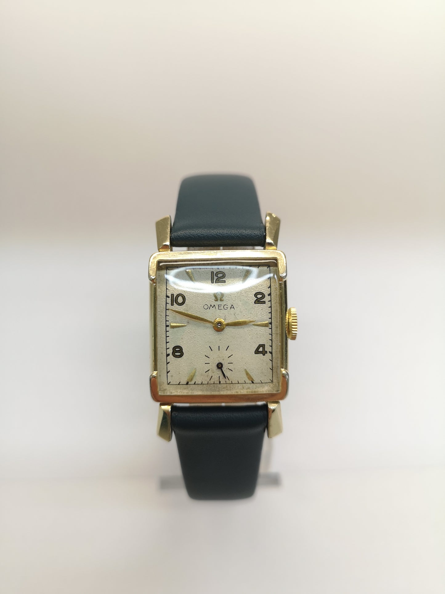 Omega Art Deco Model 236175