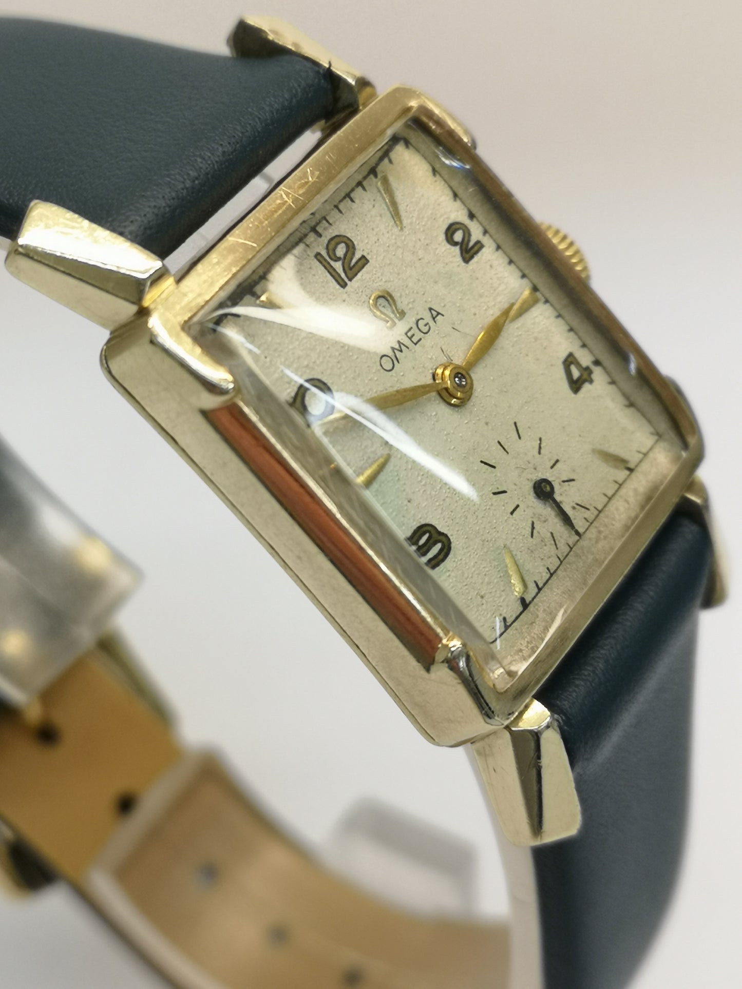 Omega Art Deco Model 236175