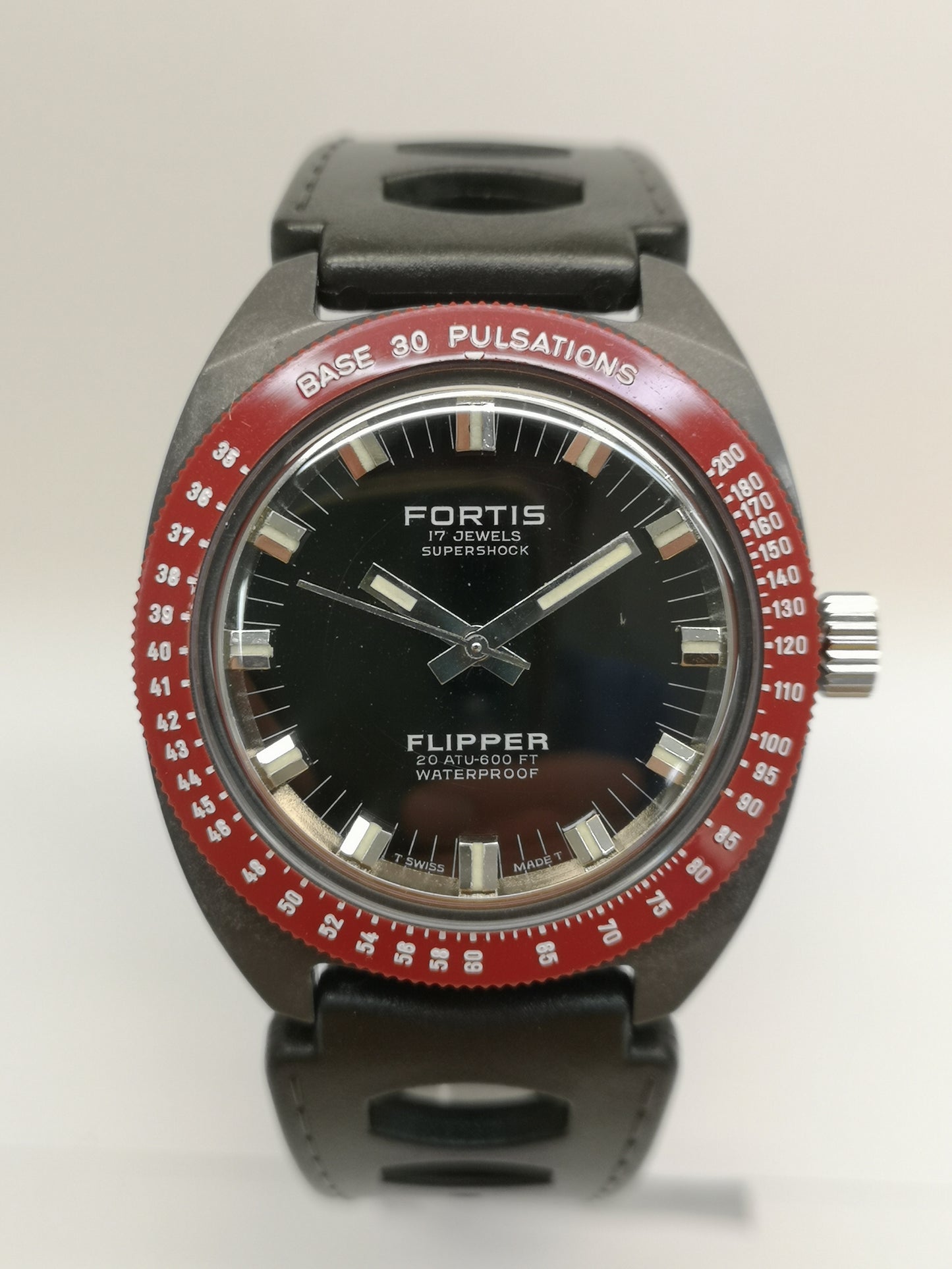Fortis Flipper 9001