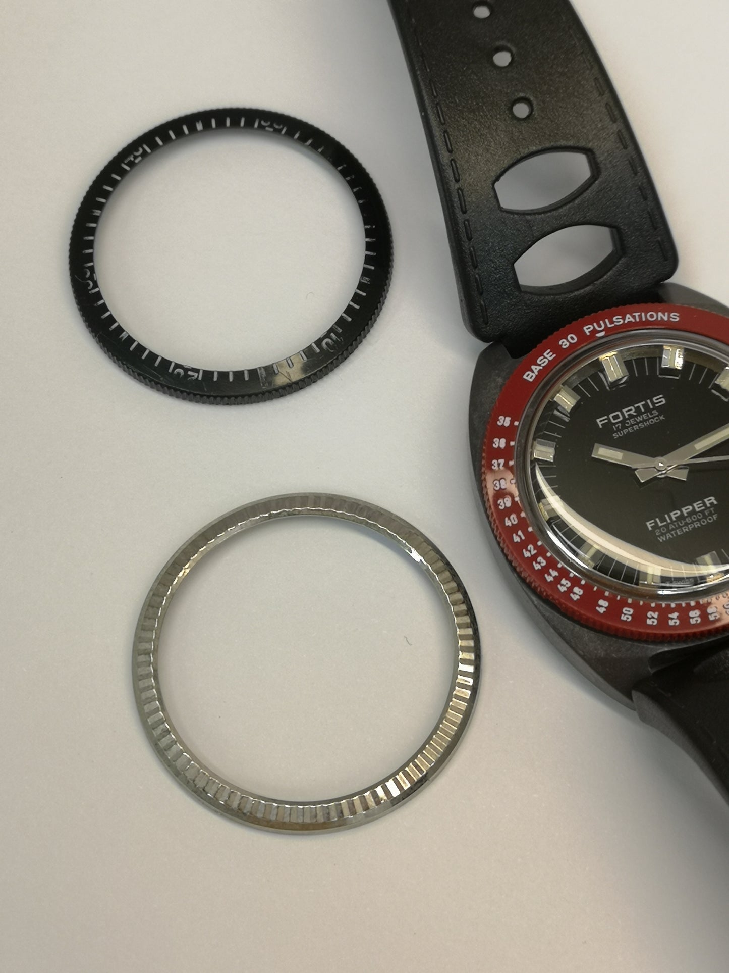 Fortis Flipper 9001
