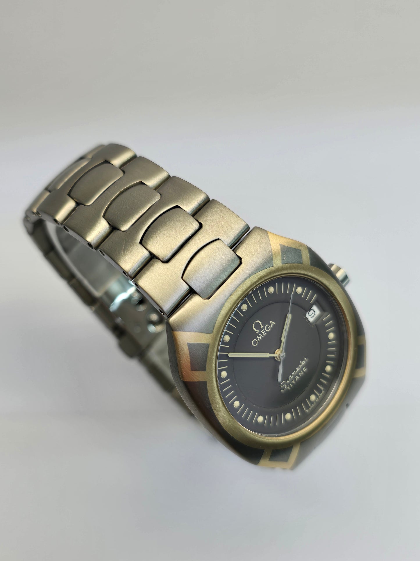 Omega Polaris