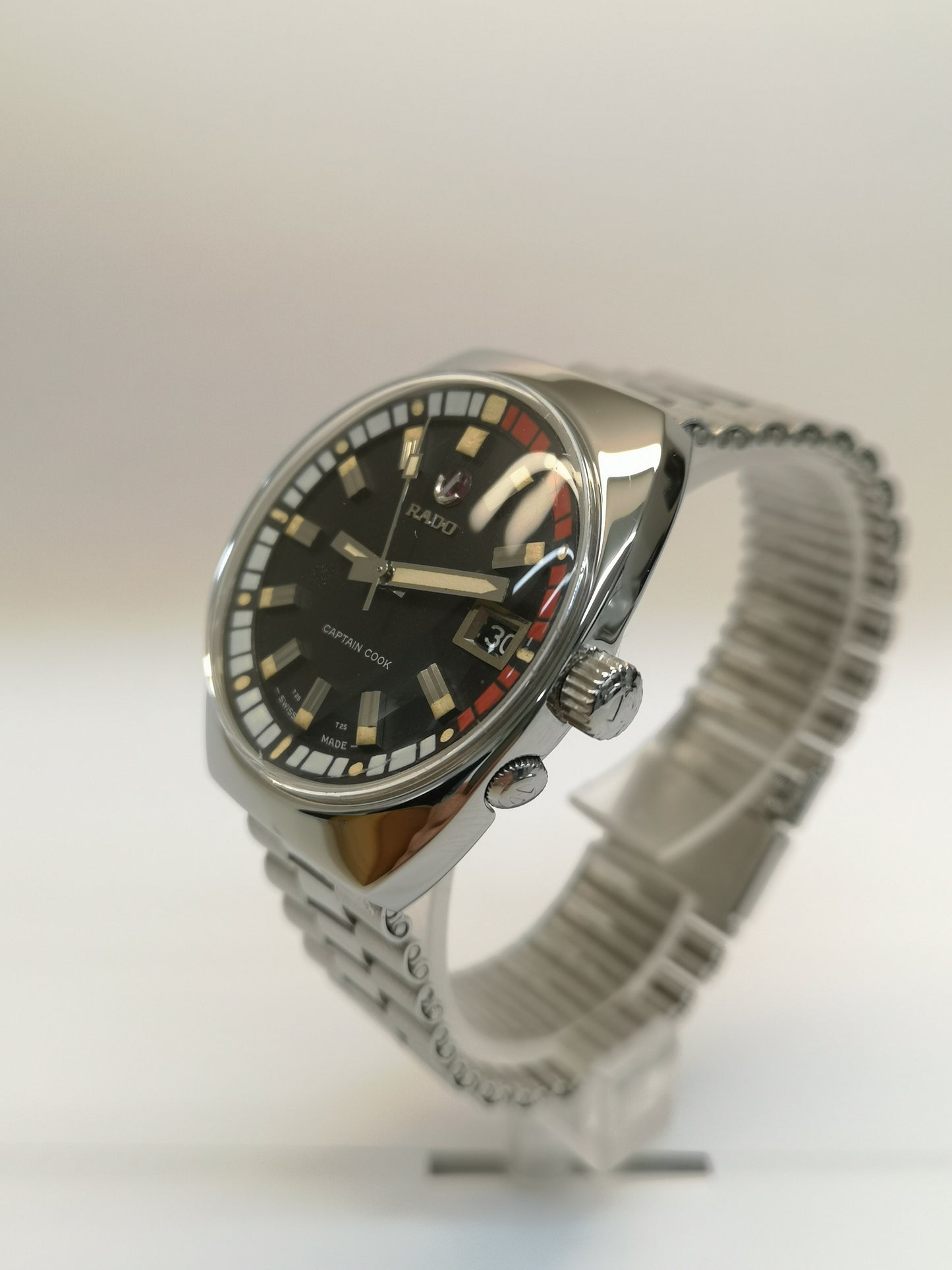 Rado Captain Cook Cal 1858