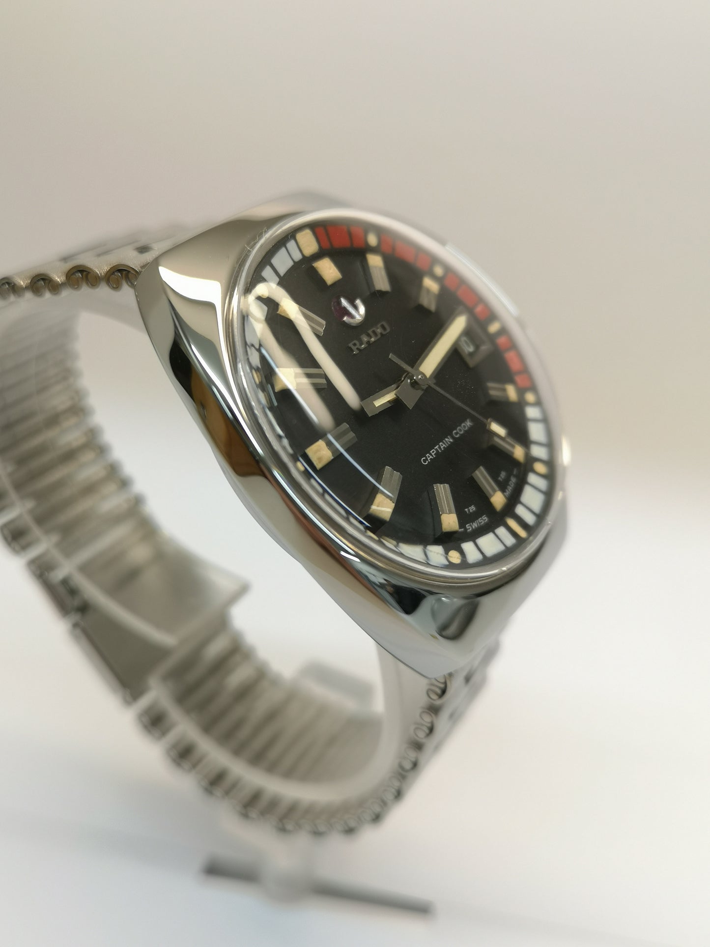 Rado Captain Cook Cal 1858